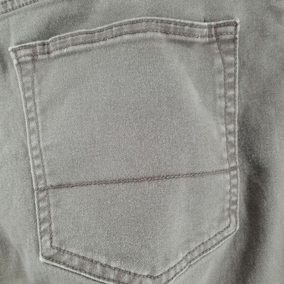 Dockers Jeans Men's Size 32x32 Athletic Fit Tan 5 Pocket Button Zip Closure - Picture 6 of 10